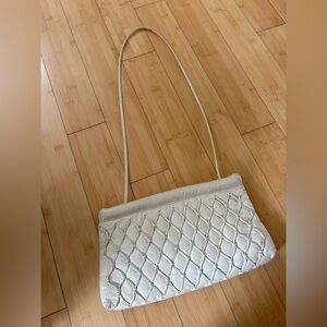 Vintage Clemente Leather Cream Quilted Shoulder Bag Made in Hong Kong